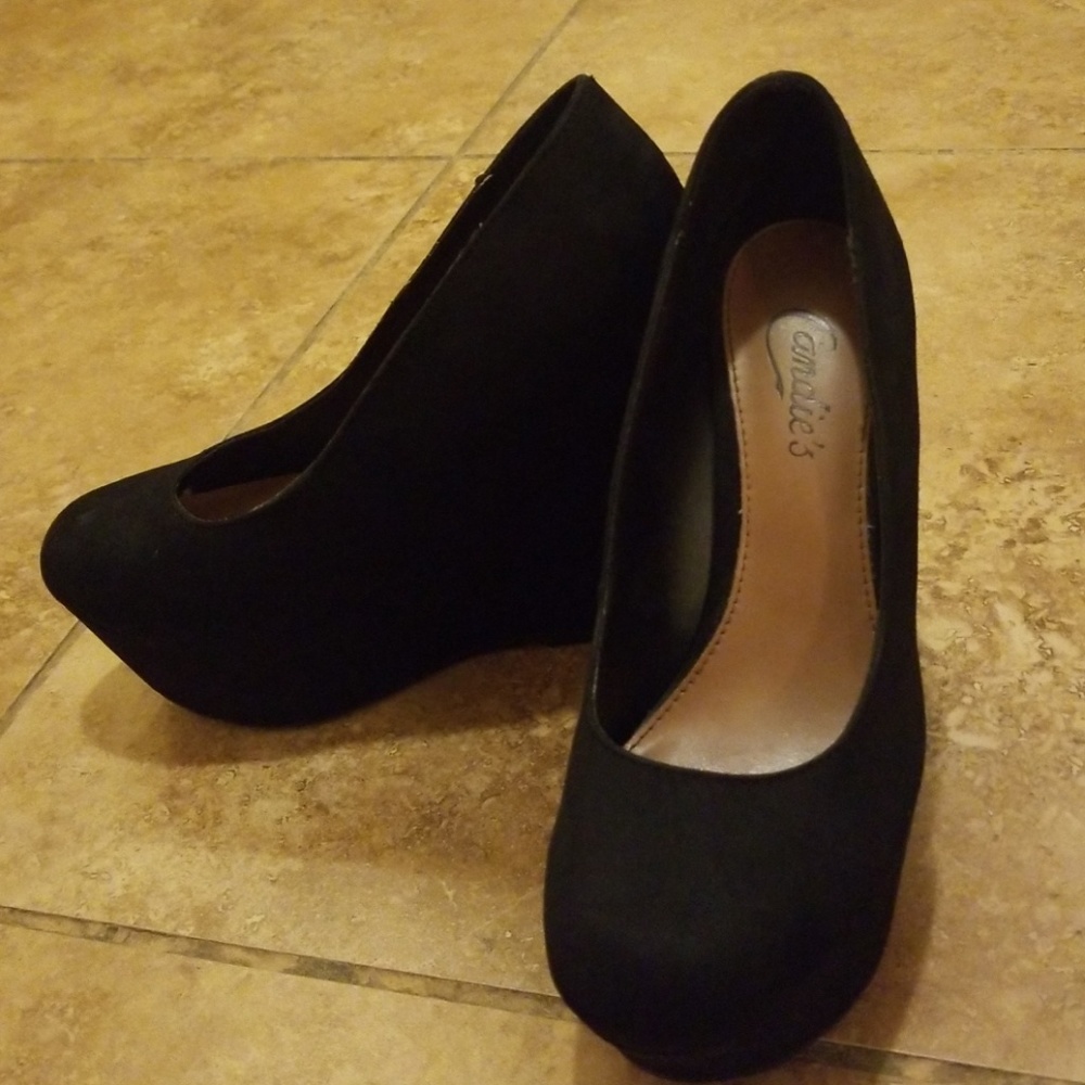 Black platform wedges